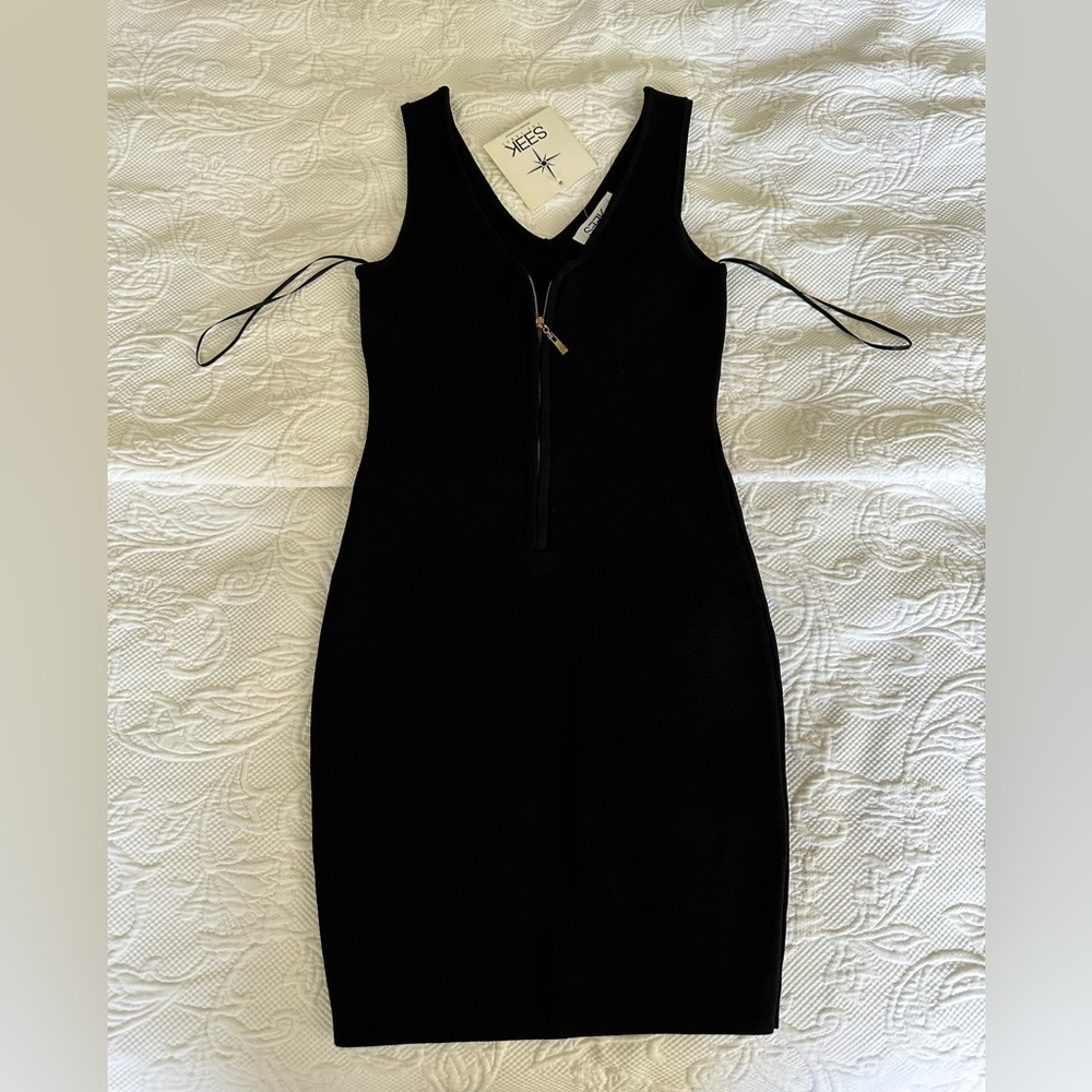 Bodycon mini dress